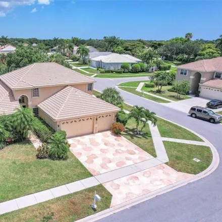 Buy this 5 bed house on 6325 Hatteras Club Drive in Palm Beach County, FL 33463