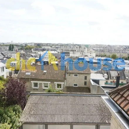 Image 3 - 17 Impasse Mes Délices, 14000 Caen, France - Apartment for rent
