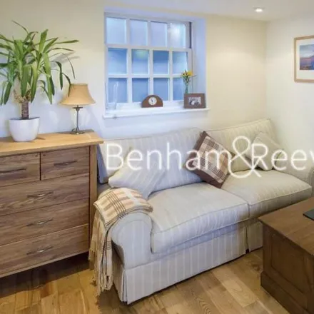 Rent this 2 bed apartment on 7 The Mount Square in London, NW3 6SX