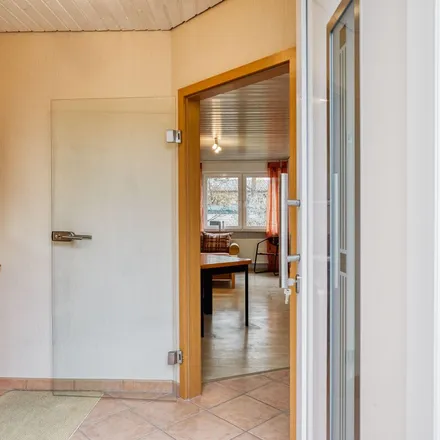 Rent this 2 bed apartment on Mayr-Nusser-Weg 8 in 91058 Erlangen, Germany