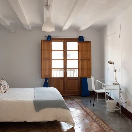 Image 2 - Carrer de les Heures, 4, 08002 Barcelona, Spain - Room for rent