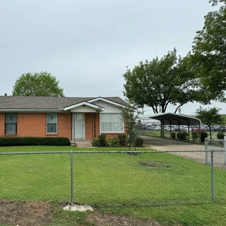 Rent this 2 bed house on 2619 Balch Springs Road in Balch Springs, TX 75180