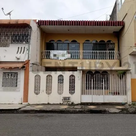 Buy this 6 bed house on Chacras in 090501, Guayaquil