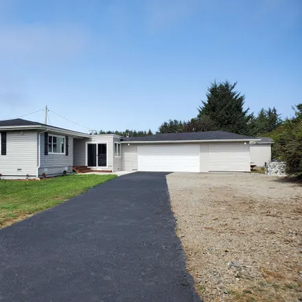 Buy this 3 bed house on 1068 Murphy Avenue in Del Norte County, CA 95531