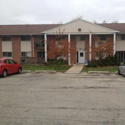 Buy this 1 bed condo on 670 Marilyn Avenue in Glendale Heights, IL 60139