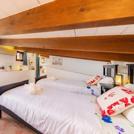 Rent this 2 bed house on Sineu in carrer de l'Estació, 07510 Sineu
