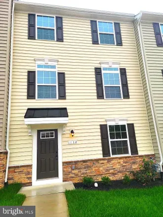 Rent this 3 bed townhouse on 10598 Sunflower Court in Spotsylvania County, VA 22407