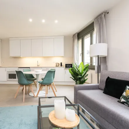 Rent this 1 bed apartment on Carrer de l'Argenteria in 43, 08003 Barcelona