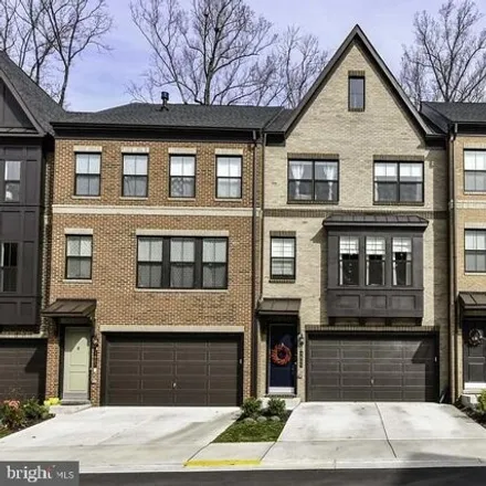 Rent this 4 bed townhouse on 3805 Rainier Drive in Chantilly, VA 22033