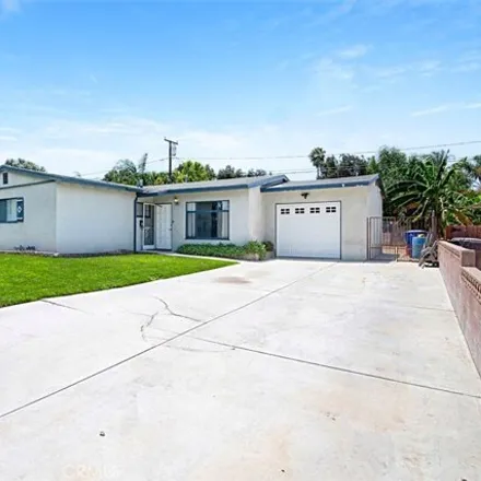 Image 3 - 3076 Ronald St, Riverside, California, 92506 - House for sale