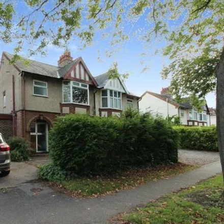 Buy this 3 bed duplex on 60 West Elloe Avenue in Spalding, PE11 2BJ