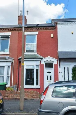 Rent this 2 bed townhouse on Gladys Road in Bearwood, B67 5AN