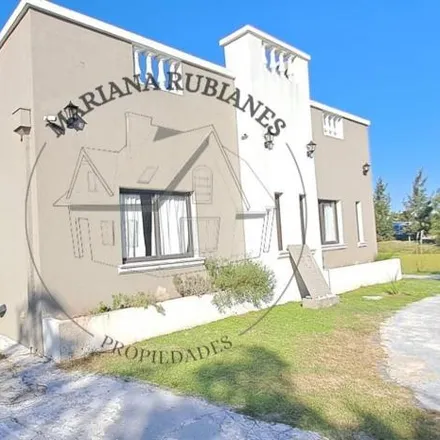 Buy this 4 bed house on unnamed road in Partido de Escobar, B1648 DNB Ingeniero Maschwitz