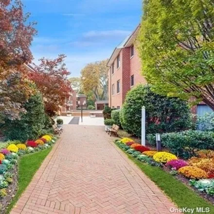 Buy this 2 bed condo on 99 South Park Avenue in Village of Rockville Centre, NY 11570