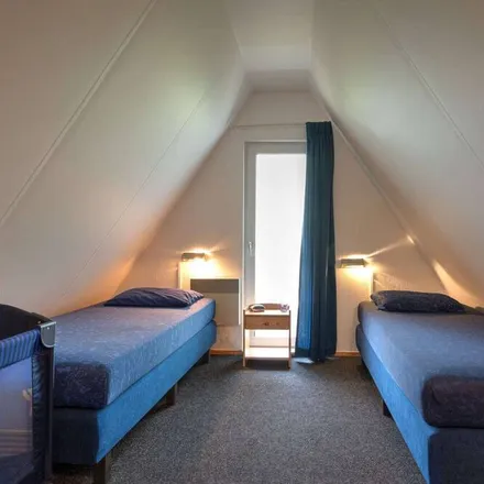 Rent this 3 bed house on Gramsbergen in Kanaaldijk-West, 7783 DA Gramsbergen