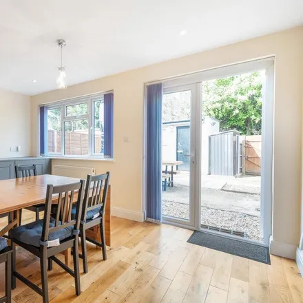 Image 2 - 145-159 Brenchley Gardens, London, SE23 3RF, United Kingdom - Townhouse for rent