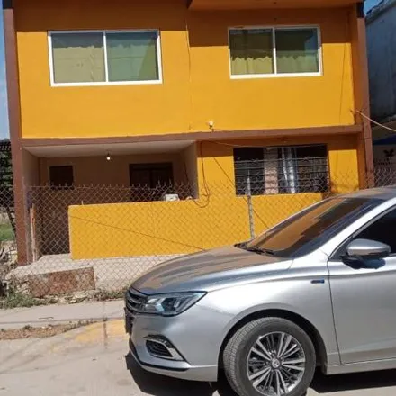 Buy this 3 bed house on Abarrotes Maribel in Continuación Amado Nervo, Las Jarretaderas