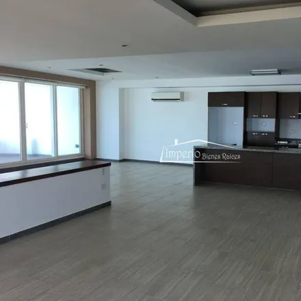 Rent this studio apartment on Avenida Costa de Oro in Costa de Oro, 94299