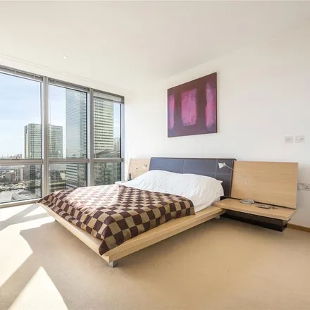 Image 4 - 1 West India Quay, 26 Hertsmere Road, Canary Wharf, London, E14 4AW, United Kingdom - Apartment for rent