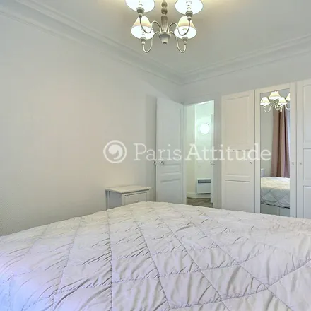 Image 8 - 37 Rue de Montreuil, 75011 Paris, France - Apartment for rent