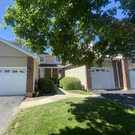 Rent this 3 bed townhouse on 111 Winchester Drive in Streamwood, IL 60107