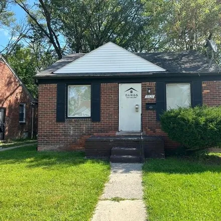 Rent this 3 bed house on 18672 Lindsay Avenue in Detroit, MI 48235