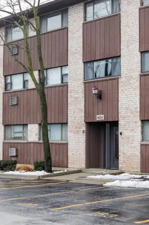 Rent this 2 bed condo on unnamed road in Downers Grove, IL 60515