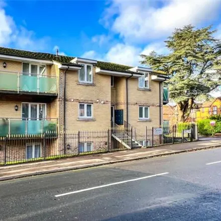 Buy this 2 bed apartment on 42 Cobden Avenue in Southampton, SO18 1FW