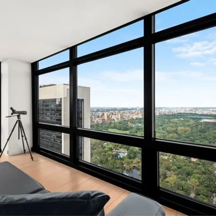 Buy this 3 bed condo on Trump Tower in 721/725 5th Avenue, New York