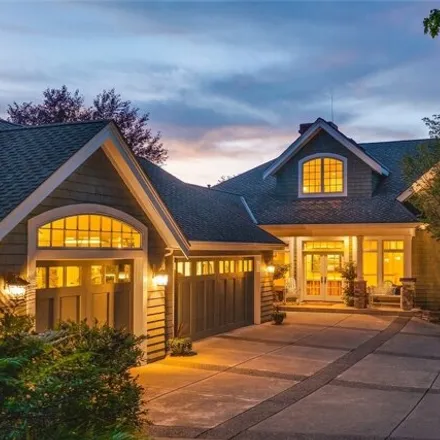 Buy this 6 bed house on West Lake Sammamish Pkwy NE & 180th Ave NE in West Lake Sammamish Parkway Northeast, Redmond