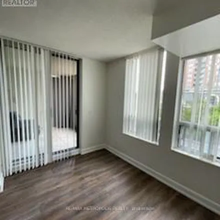 Image 4 - 350 Red Maple Road, Richmond Hill, ON L4B 0H3, Canada - Apartment for rent