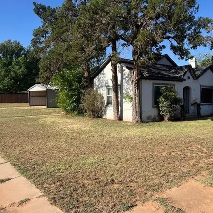 Image 2 - 2185 Avenue M, Tahoka, TX 79373, USA - House for sale