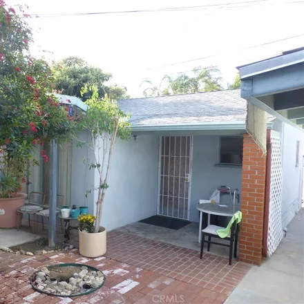Image 3 - 1205 Central Avenue, Fullerton, CA 92831, USA - House for sale
