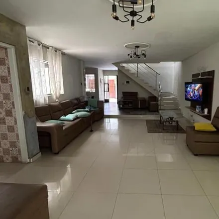 Buy this 6 bed house on unnamed road in Ate, Lima Metropolitan Area 15498