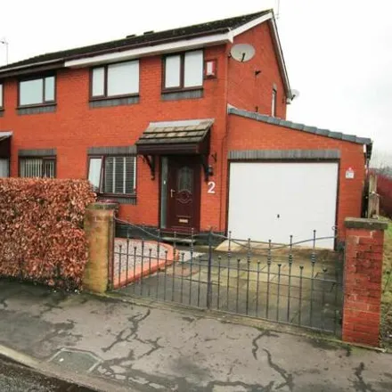 Buy this 3 bed duplex on St Helier Close in Blackburn, BB2 4EB