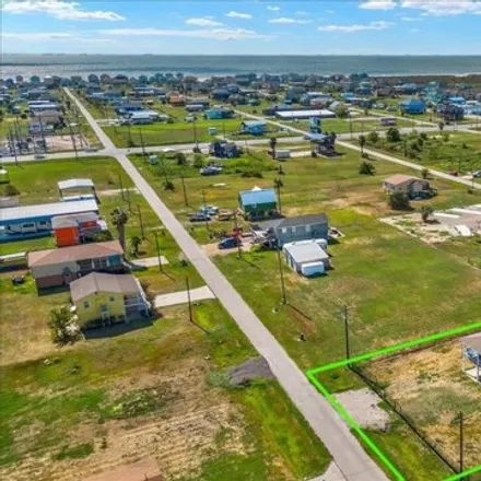 Image 2 - 1161 North Selwyn Road, Galveston County, TX 77650, USA - House for sale