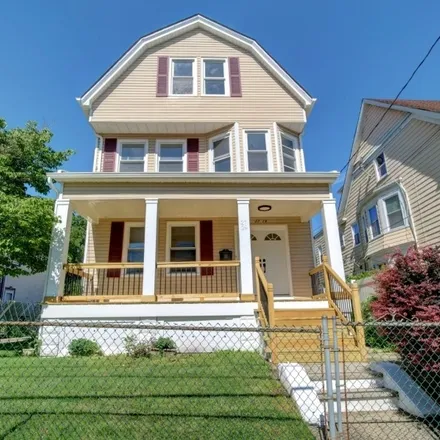 Image 2 - Headley Terrace, Irvington, NJ 07111, USA - House for sale