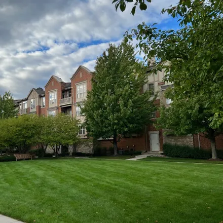 Rent this 1 bed condo on 1950 Farnsworth Lane in Northbrook Manor, Northbrook