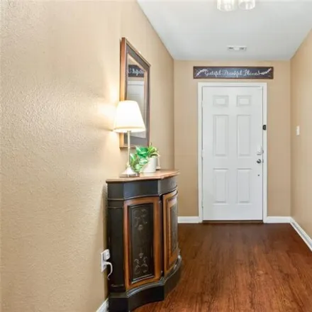 Image 2 - 397 Quail Crossing Drive, Sanger, TX 76266, USA - House for sale