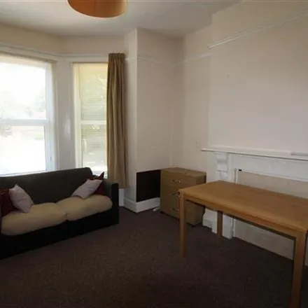 Image 5 - Westrow Road, Archers Road, Bedford Place, Southampton, SO15 2NT, United Kingdom - Apartment for rent