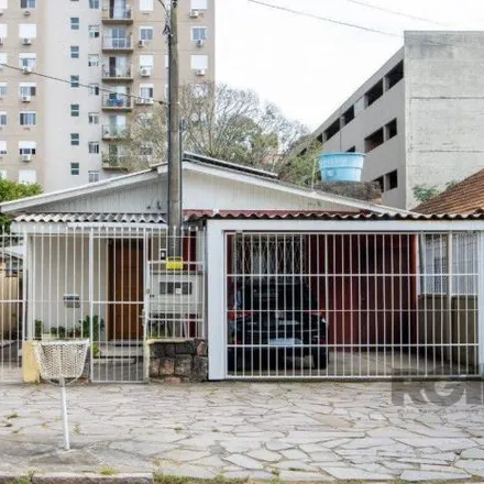 Buy this 2 bed house on Avenida Otto Niemeyer 1766 in Camaquã, Porto Alegre - RS