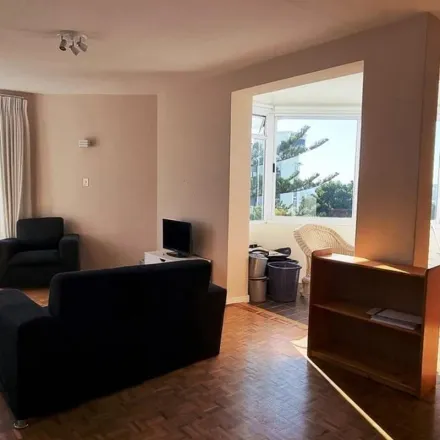 Rent this 3 bed apartment on Micklefield School in 81 Sandown Road, Rondebosch