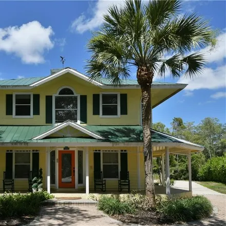 Buy this 5 bed house on 8101 Ronda Court in Collier County, FL 34109
