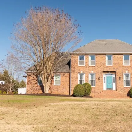 Buy this 4 bed house on 2946 Kensington Street in Athens, TN 37303