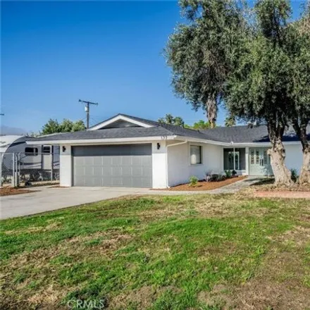 Buy this 3 bed house on 173 Stanford Street in Hemet, CA 92544