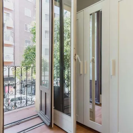 Image 9 - Calle de Alejandro González, 5, 28028 Madrid, Spain - Room for rent