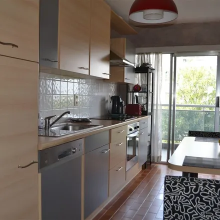 Rent this 2 bed apartment on Bleekstraat 8;10 in 2800 Mechelen, Belgium