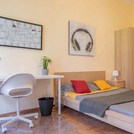 Image 2 - Ellla, Via Lorenteggio, 20146 Milan MI, Italy - Room for rent
