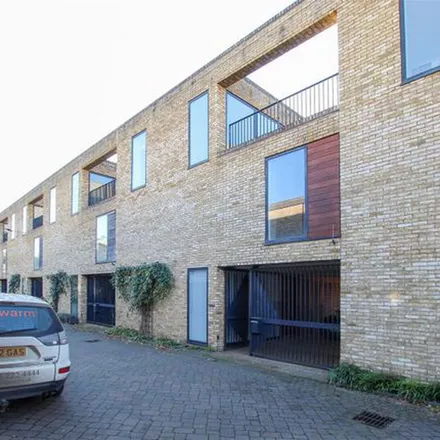 Image 4 - 3 Richard Foster Road, Cambridge, CB2 8DW, United Kingdom - Townhouse for rent