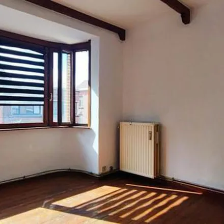 Image 6 - Rue de la Paix 7, 6000 Charleroi, Belgium - Apartment for rent